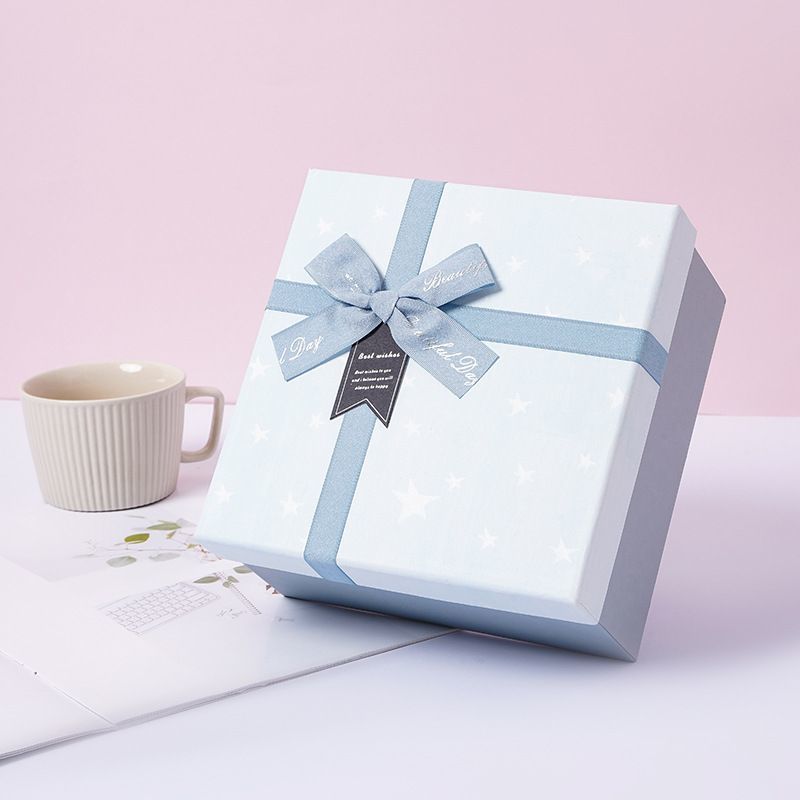 Fashionable Top Grade China Wholesale Custom Logo Packaging Boxes Luxury Lid and Base Paper Carton Box with Ribbon Bow-Tie for Wedding Gift
