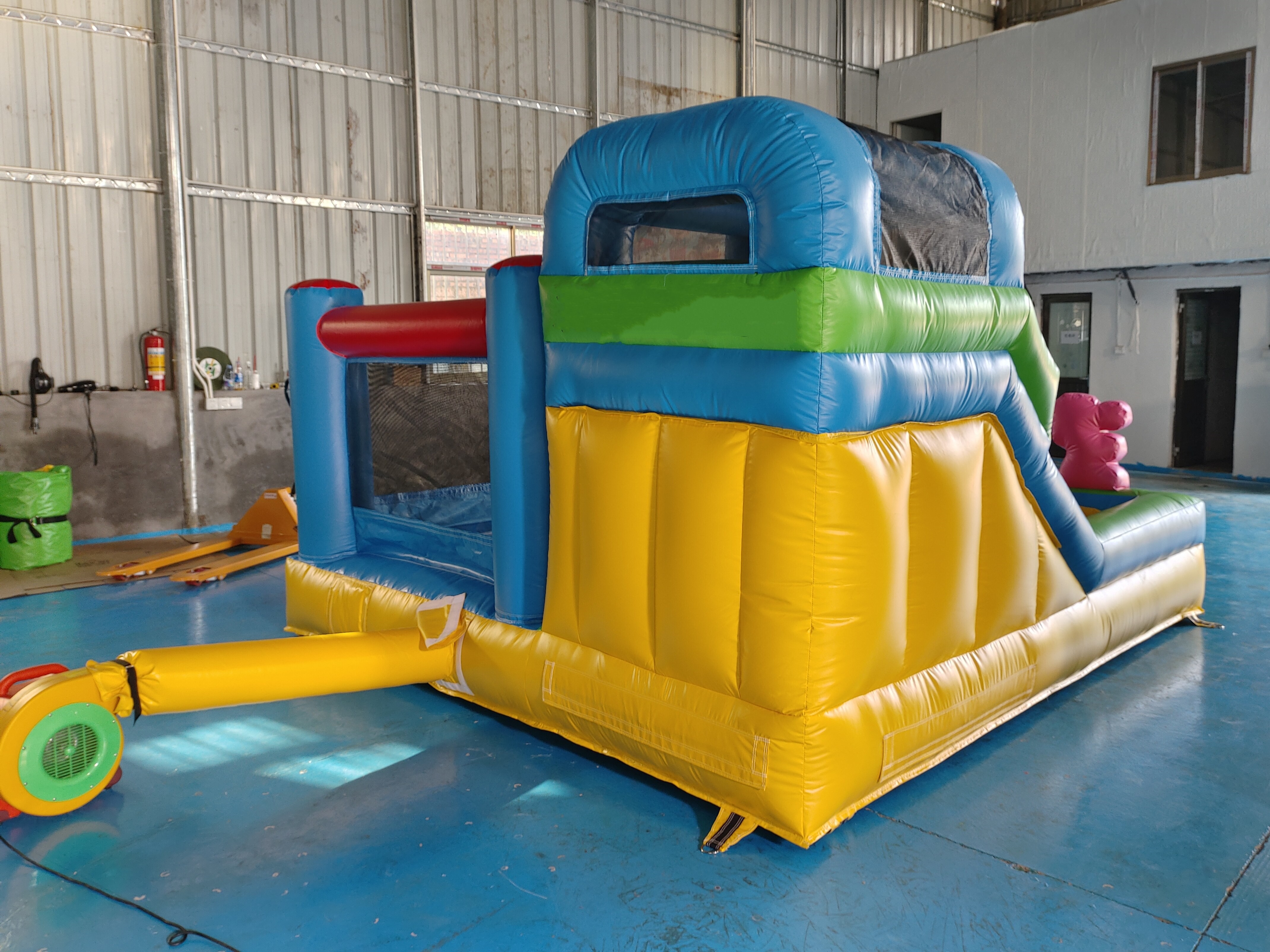 Popular Cartoon Inflatable Bounce House With Slides PAW Patrol Inflatable Combo For Kids