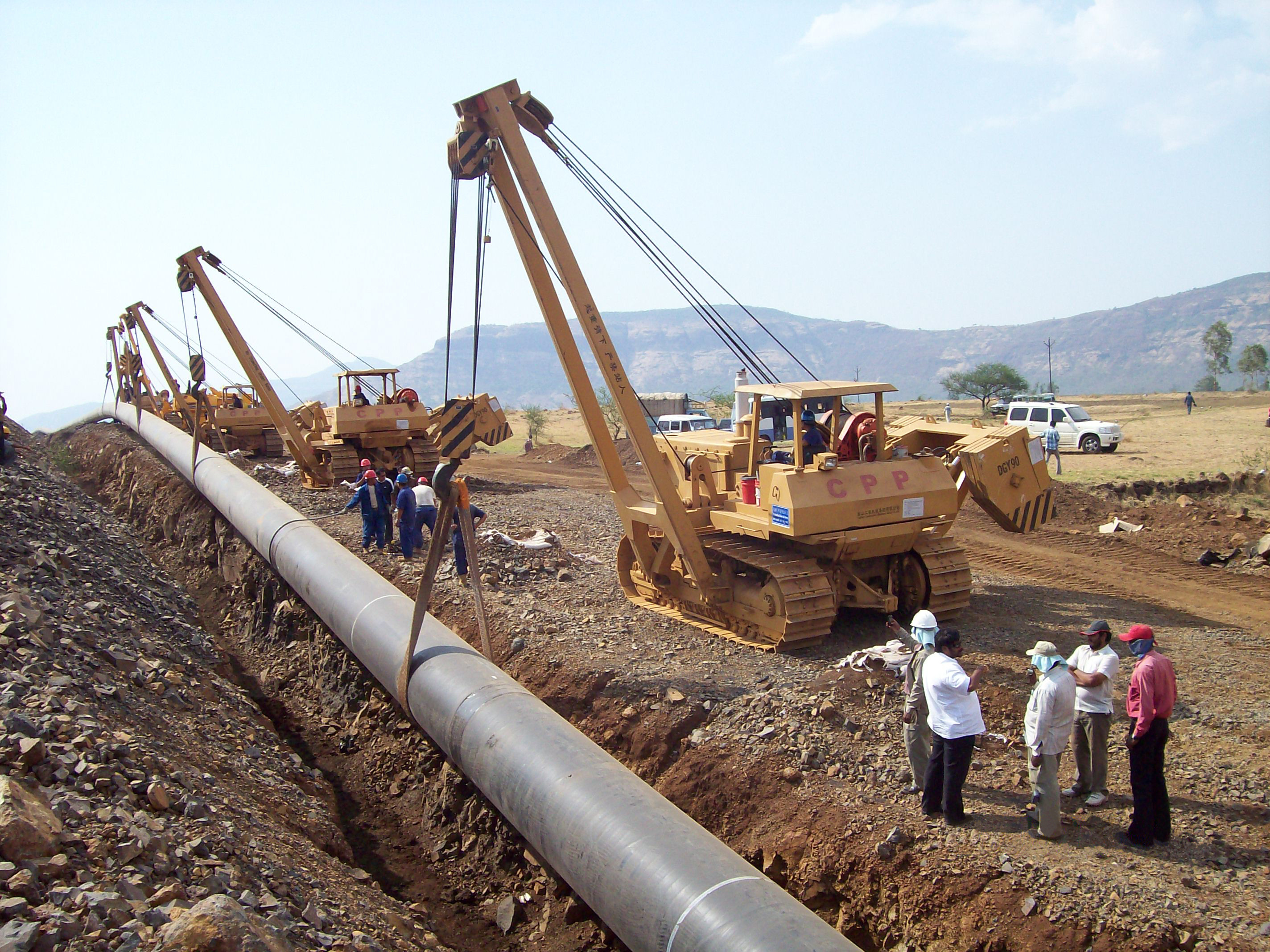 Daifeng 70 Ton Side Boom Road Construction Machinery DGY70H Pipeline Equipment