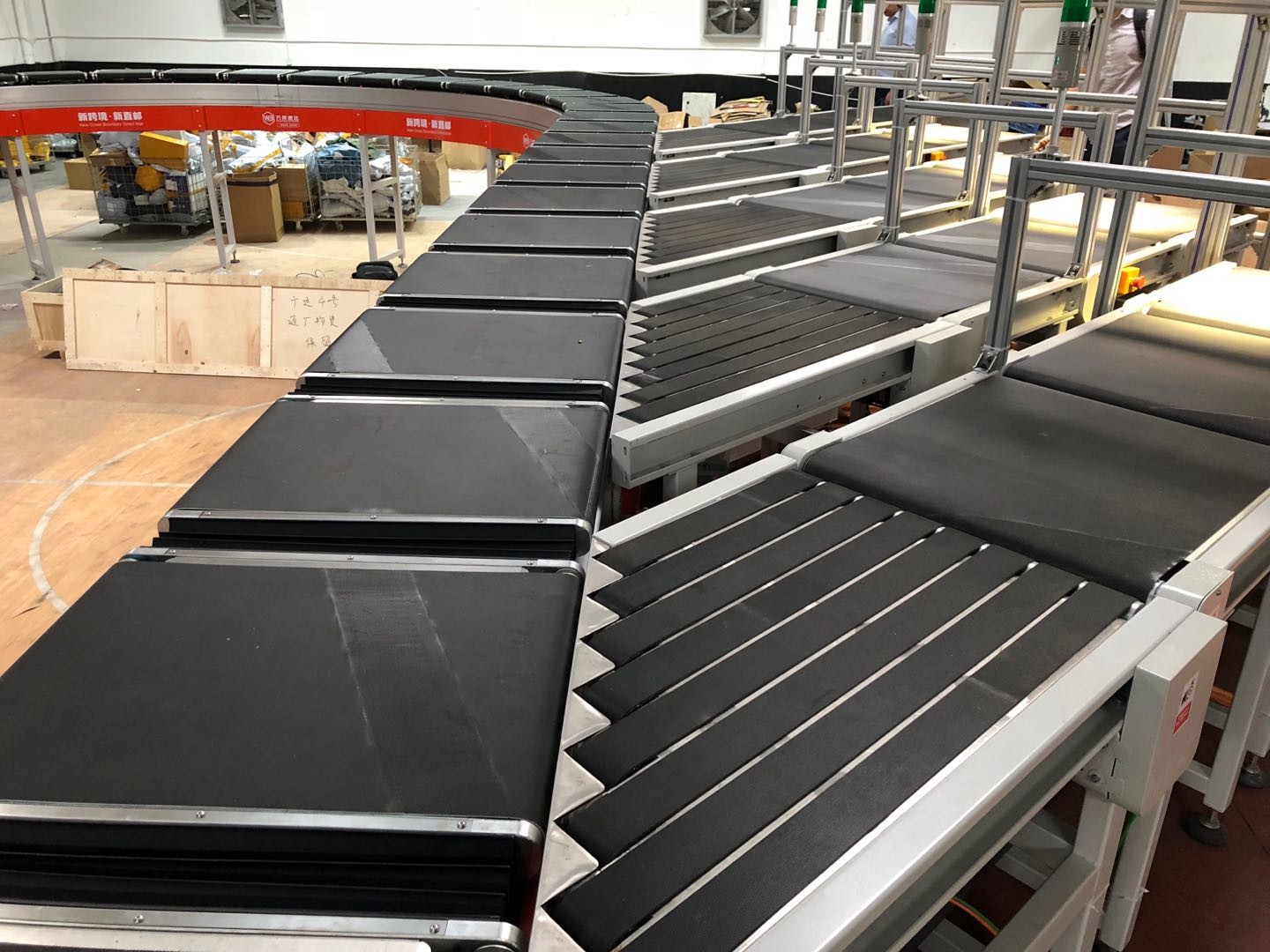 Express Mail Box Carton Package Letter Parcel Conveyor Systems