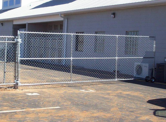 ASTM F1184 Horizontal Chain Link Fence Sliding Gate Gauge 9