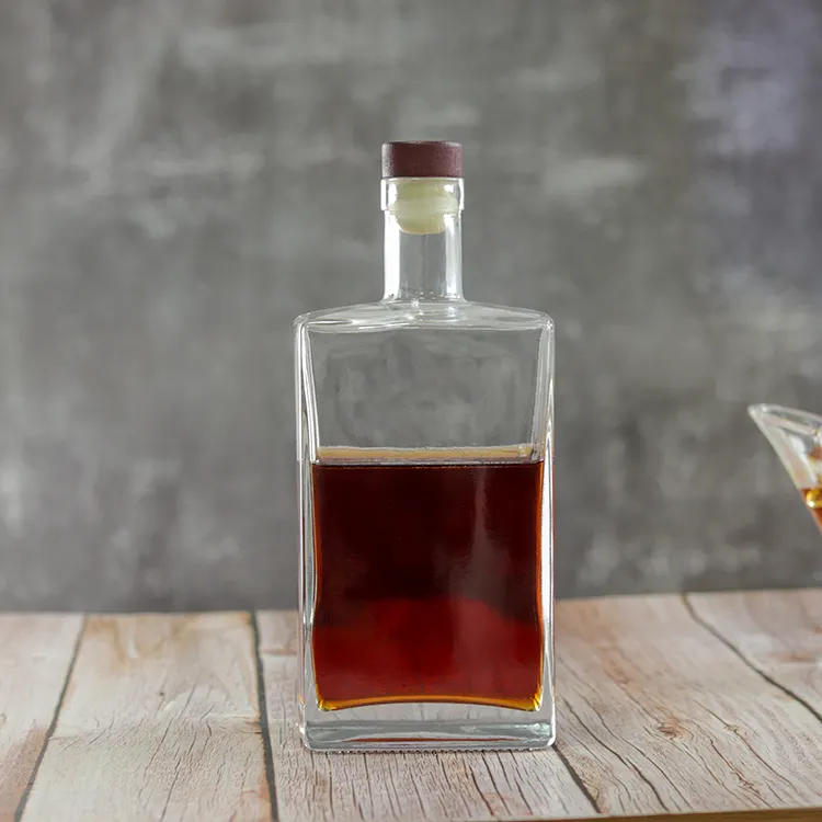 Rectangular Glass Spirit Bottle Square Glass Whisky Vodka Bottle Custom Glass Bottle