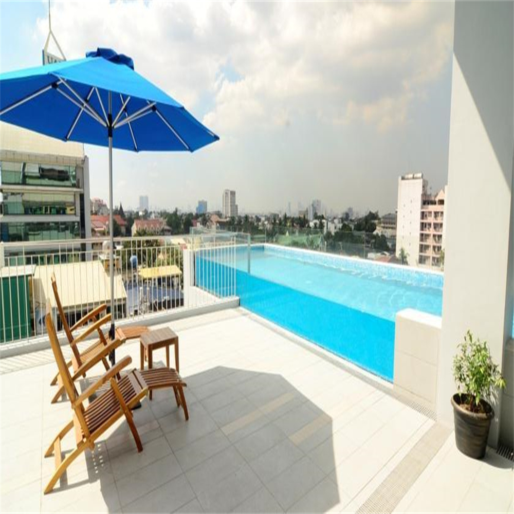 Acrylic Sheet Perfect Choice for Customized Swimming Pools and Customer's Demand