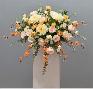 China Faux Ranunculus Silk Flower Bridesmaid Bouquets In Bulk OEM on sale