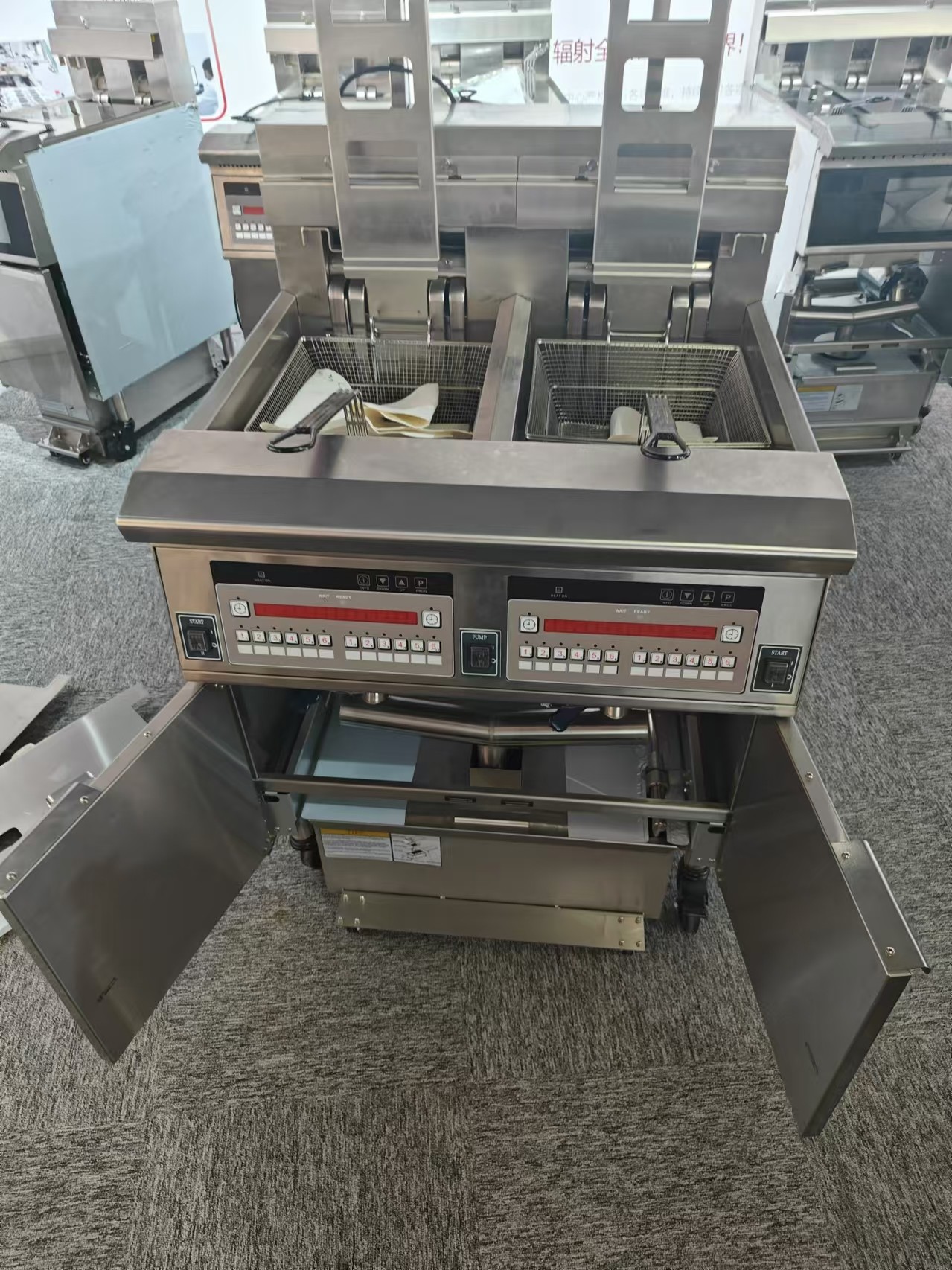 Digital Computer Panel Auto Lift Two Pots Four Baskets Electric Open Chips Fryer