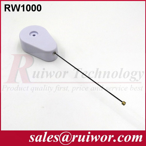 Lanyard Recoiler For Display Merchandise 