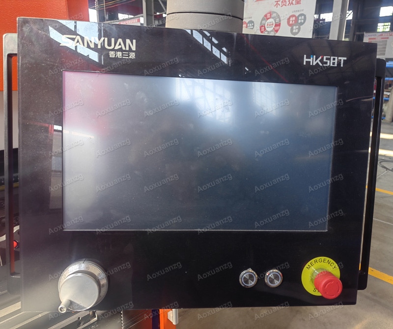 Thickness 1.2mm Hydraulic CNC Press Brake 30T Metal Plate Bending Folding Machine