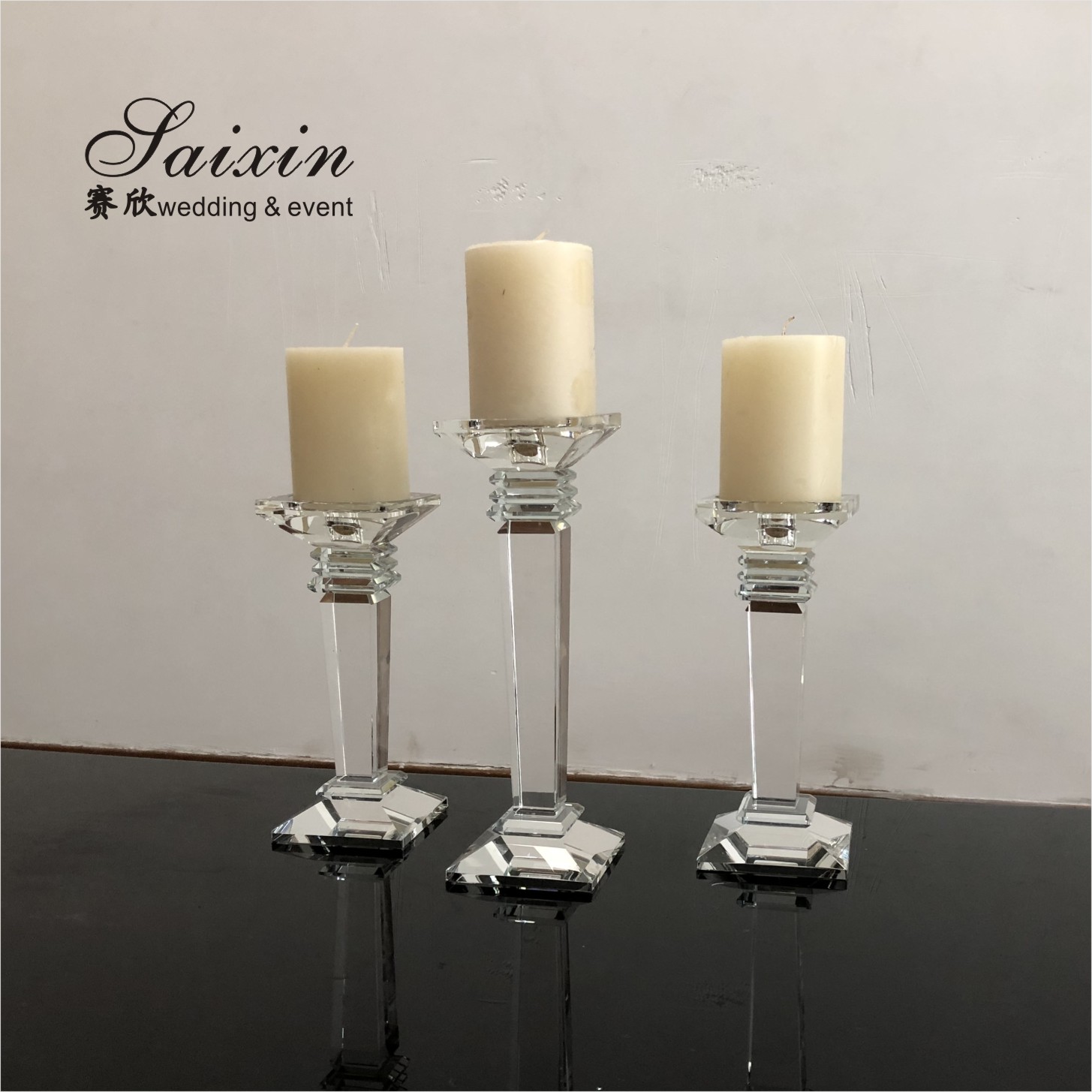 Gorgeous 3 piece set crystal candle holder for wedding decoration