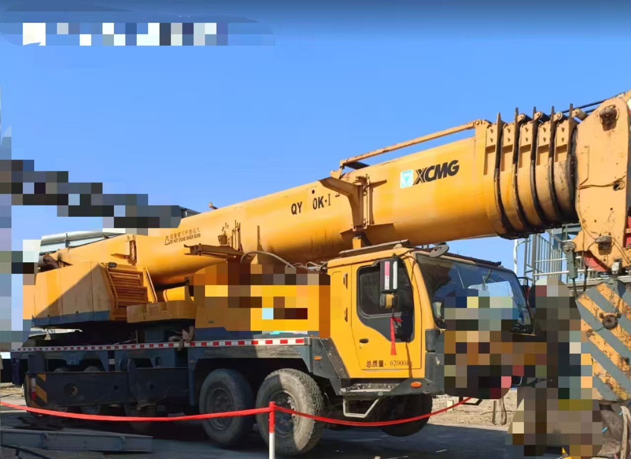 QY130K-1 130 Ton Mobile Hydraulic Truck Crane Heavy Lifting with After-sales Service