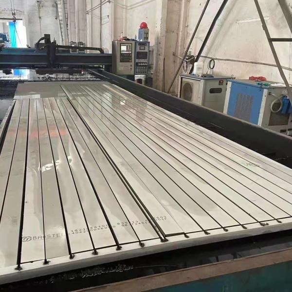 EN 1.4571 Hot Rolled Stainless Steel Sheet 1500mm 2000mm EN 10088-2 X6CrNiMoTi17