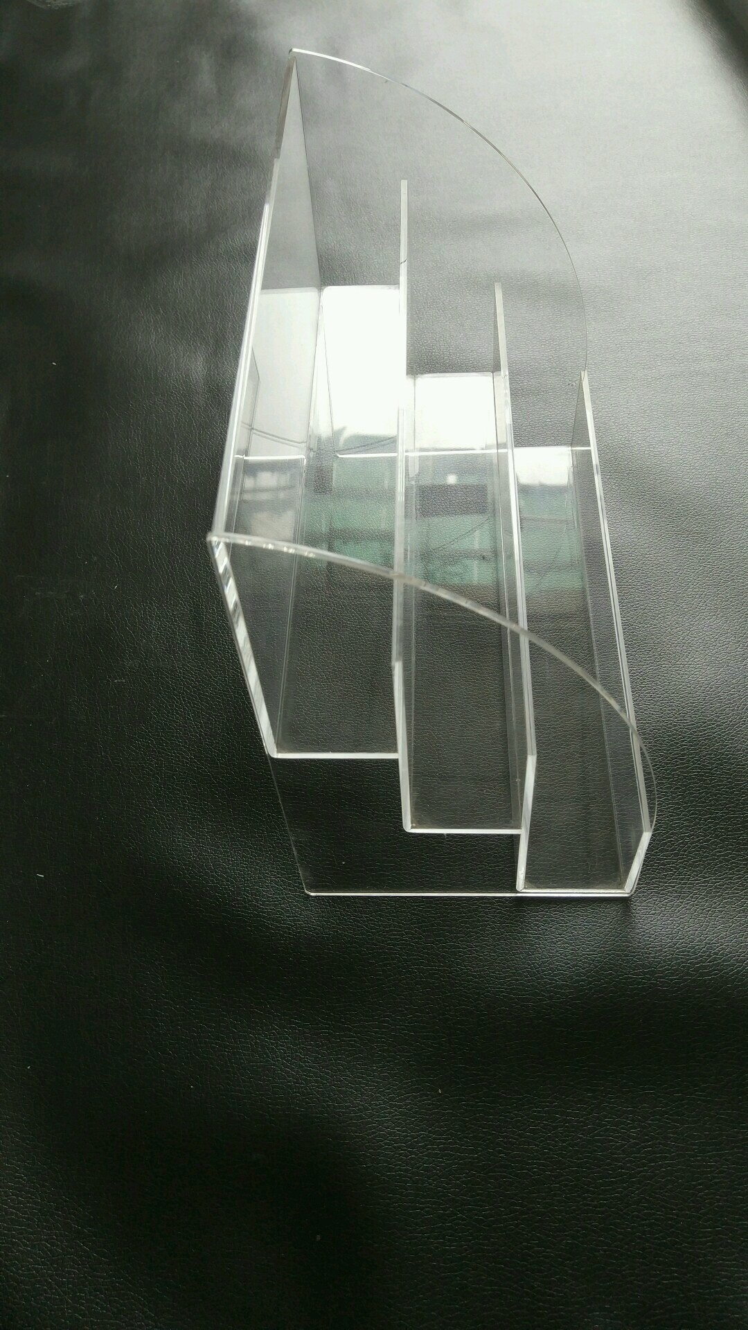 Clear 3- Shelve Tabletop Acrylic Nail Polish Display Rack Organizer Plexiglass Cosmetic Display Stand