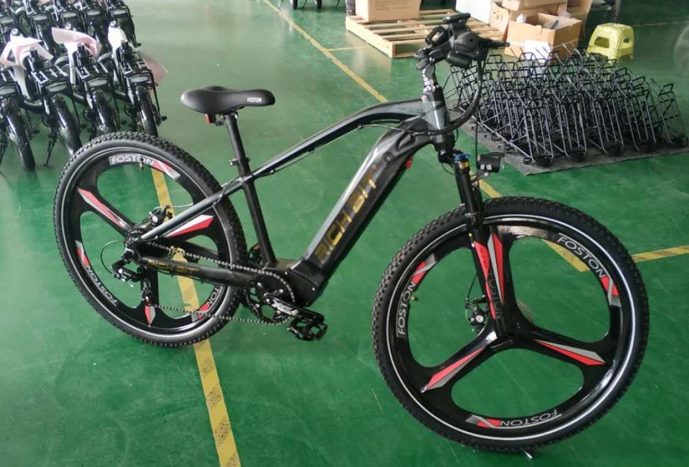 US EU STOCK 500w Mountain Electric Bikes 29 Inch Wheels 48v 14Ah Integrated Motor Cysm M520