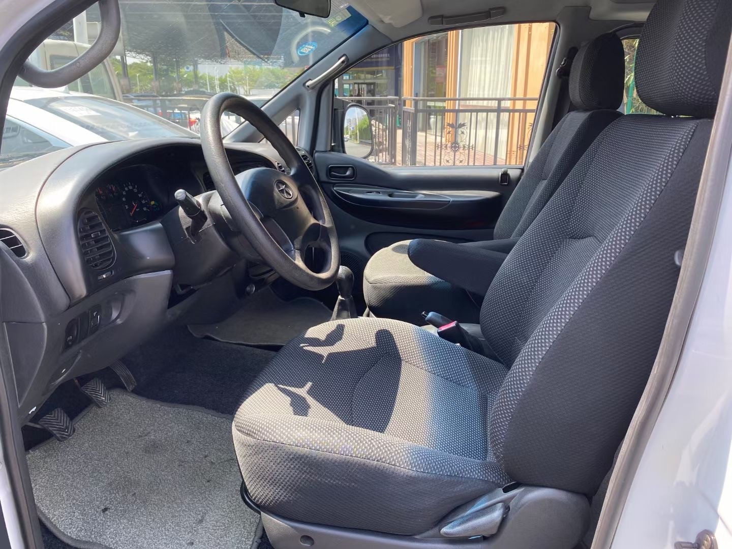 2015 Year JAC Car 7 Seats Mini Used Cars Gasoline Fuel LHD Drive Mode