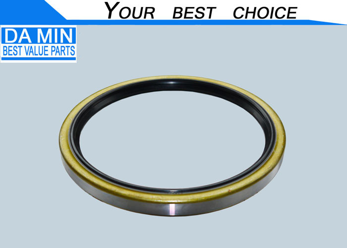 1096250410 ISUZU Auto Parts / Front Hub Oil Seal High Temperature And Oil Resistance Rubber