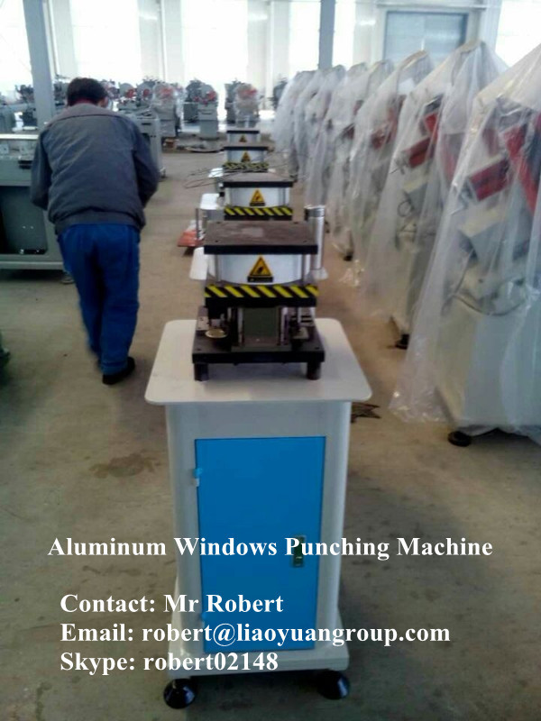 Aluminum window door punching machine.jpg