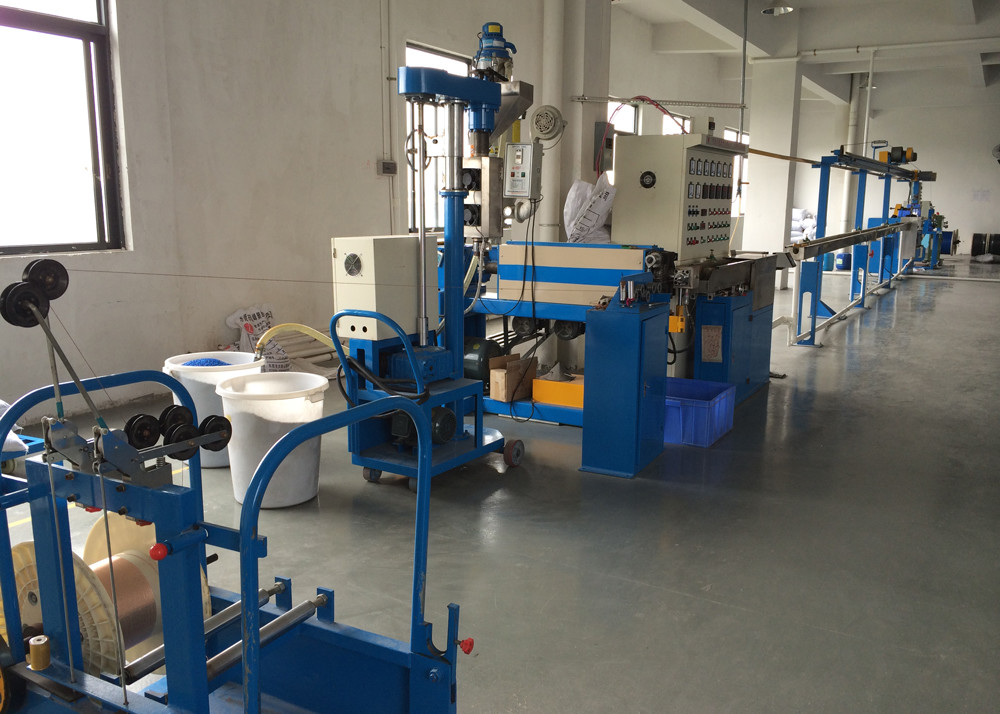 80mm Jacket Sheat Wire Making Machinery Cable Wire Extruder Machine Extrusion Line