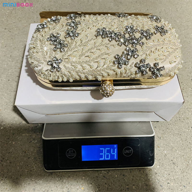 Availiable Sample Pearl Shining Diamond Rectangle Hand Bag for Ladies Wedding Handbag