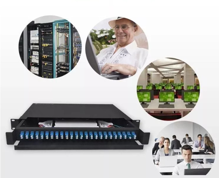 1 RU 12 Port Singlemode LC-UPC Rack Mount Patch And Splice Panel 900um Pigtails