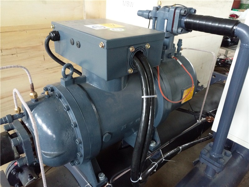 Cooling Tower And Pump Included Industrial Water Cooled Shell And Tube Chiller