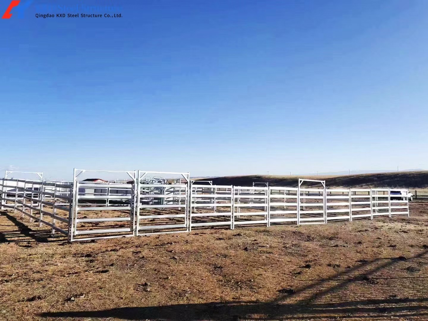 Easy Install Metal Cattle Shed Onsite Installation Steel Animal Husbandry Equipment