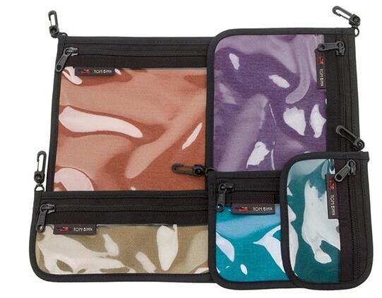 Holographic Makeup Bag, Metallic color Fashion Cosmetic Travel Bag Large Toiletry Bag Makeup Organizer for Women, Purple