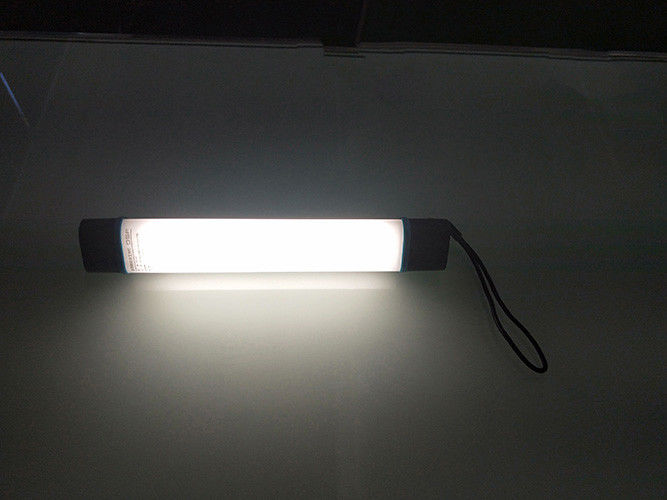 10W 450Lm 5W 280Lm IP65 Waterproof Rechargeable Emergency Tube Light