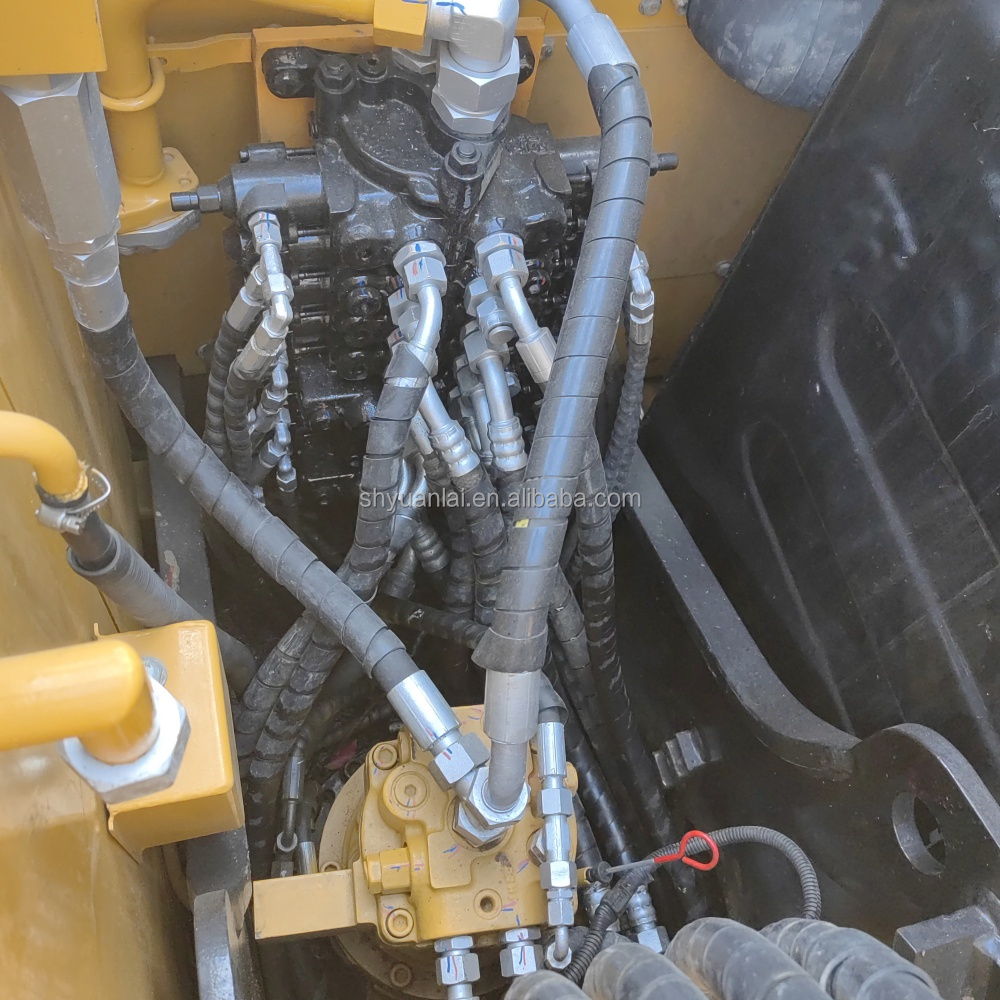 Built for Heavy-Duty Work Sany SY75 Generation Forward Flow Excavator in Original Color