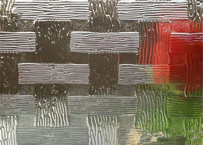 Figured Patterned Glass Sheets 3.5mm 4mm 5mm Thickness For Bathroom Enclosures