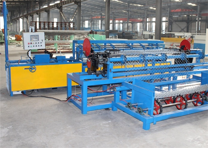  Fully automatic single wire double wire chain link fence machine for making Chain Link Fence hot sale in Africa Manufactures