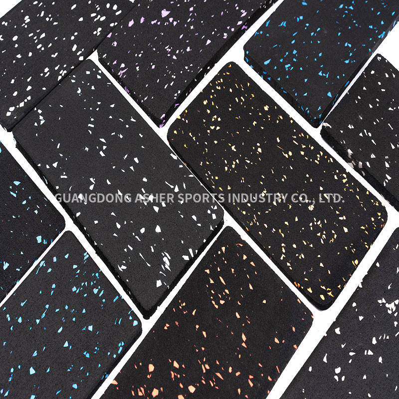 Recycled Shock Absorbing Gym Mats , Anti Slip 15mm Rubber Gym Flooring