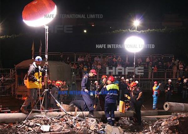 Multi Functional Emergency Tripod Telescopic Stand Safety Lights 400W Civil