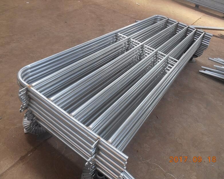 Portable Silver 6ft X 10ft Wire Cattle Panels Weather Resistant