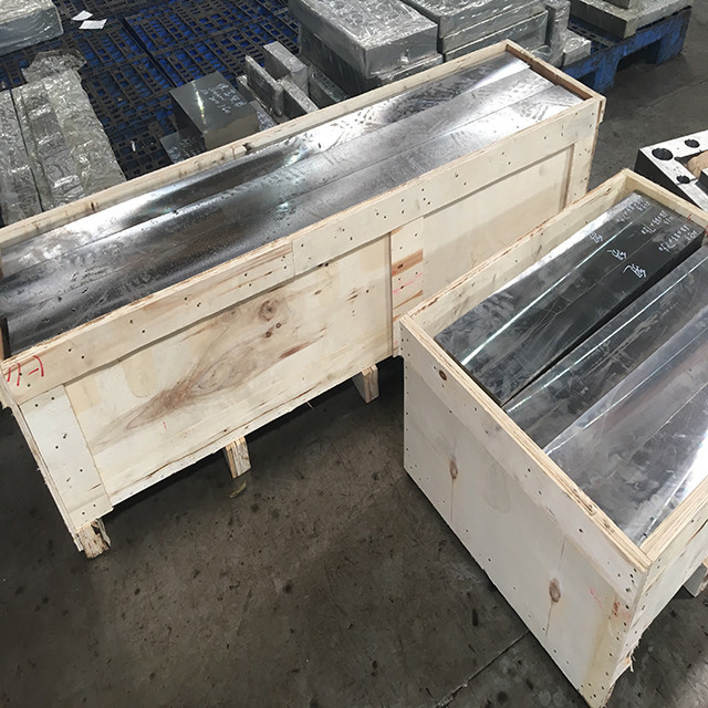 350mm Thickness Preharden 1.2083 Plastic Mold Tool Steel