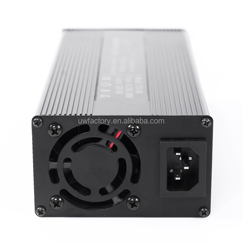Customized Fast Golf Cart Charger for Lithium Ion Automatic IP67 24V 48V 60V 72V 10A 15A 20A 30A Waterproof Battery Charger