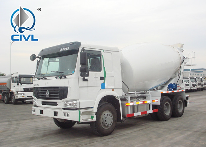 SINOTRUK HOWO Euro II 340hp 6x4 8m3 Concrete Mixer Truck With Italian Pump