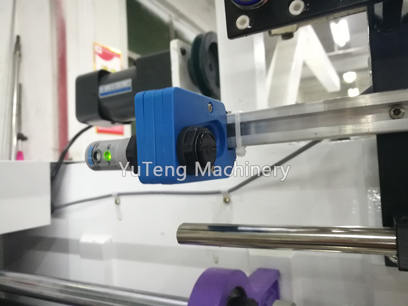 Computerized Lock Stitch Quilting Machine For Textile Production 1650mm/2450mm Sewing Width 220V/380V 3-Phase
