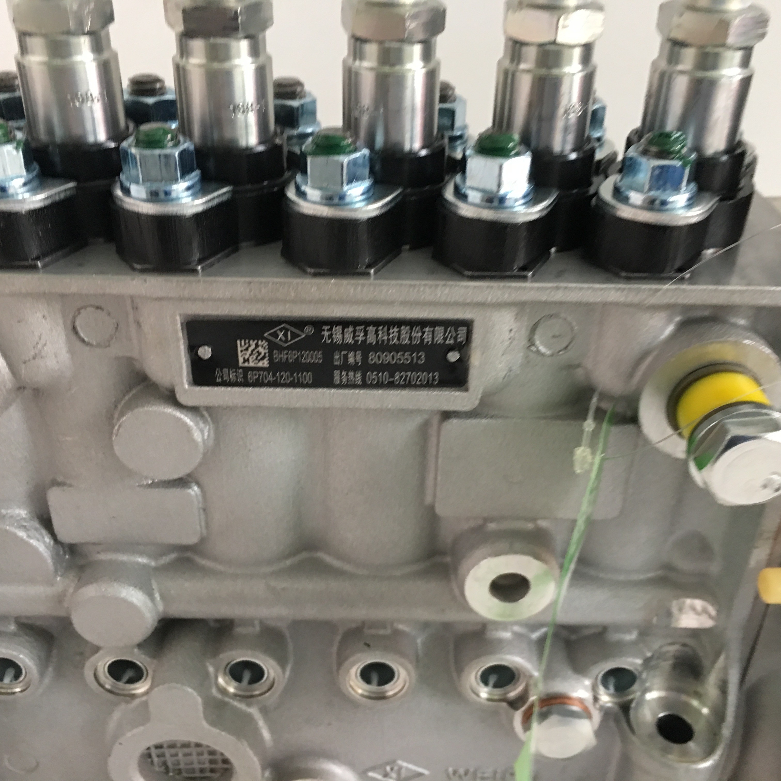 Cummins 6CT8.3 Engine Weifu Fuel Injection Pump Ebhf6pH120305 3976438