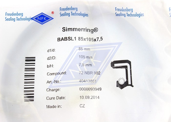 Rubber High Temperature Shaft Seal / High Pressure Oil Seals 146597 Size For Machinery Pump