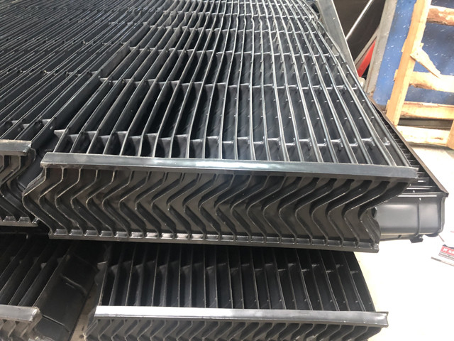 PVC 145MM EAC Drift Eliminator Of Cooling Tower Counterflow Crossflow Cellular Design
