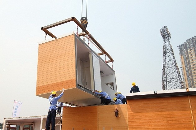 Steel Flat Pack Metal Storage Containers Thermal Insulation Wind Proofing Bathroom Toliet Washroom