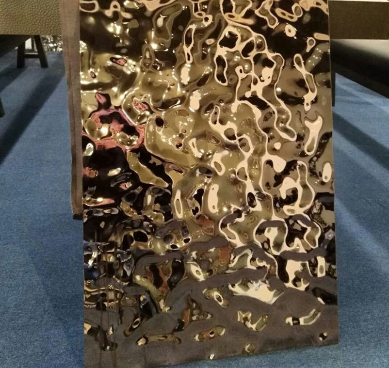 Cold Rolled Embossed Stainless Steel Sheet Panels 2B Finish Customized