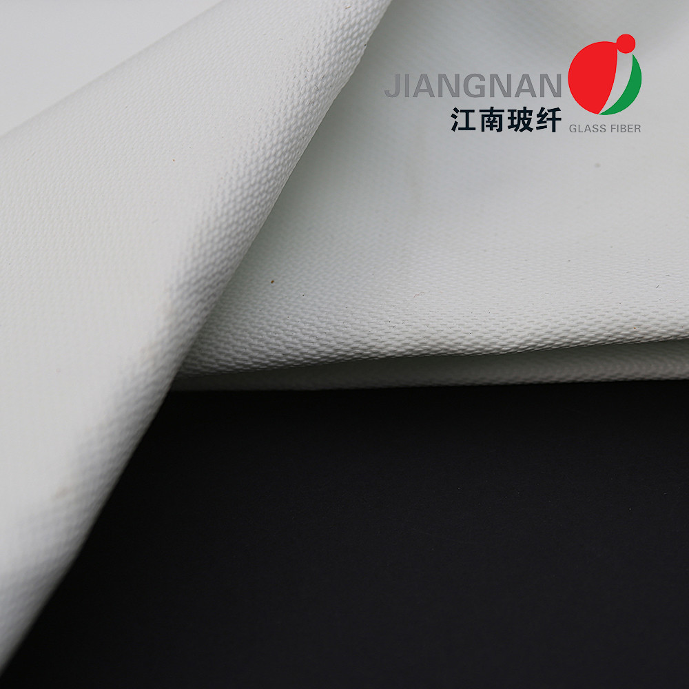 Insulates Rays Suppression Fiberglass Fire Blanket For Escape