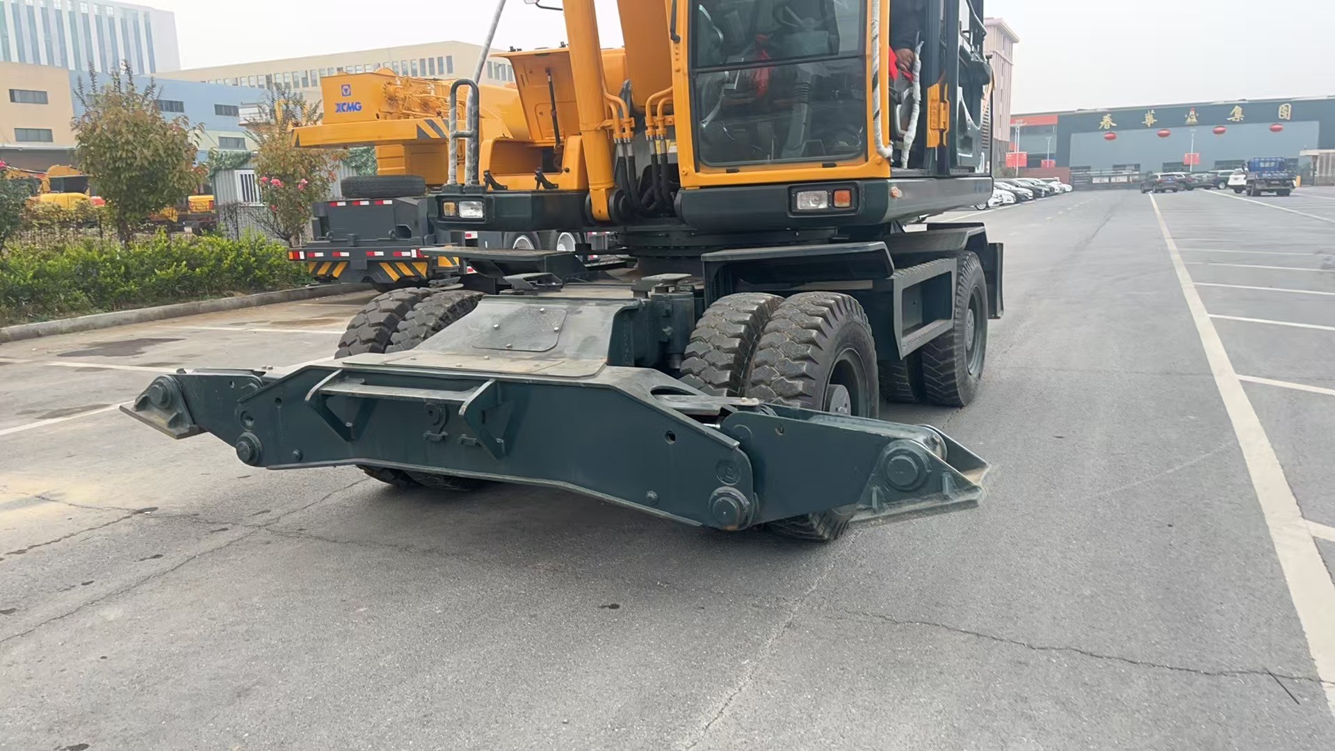 New Arrival Hydundai 210w-9 Wheel Excavator 20 Ton Second Hand Hyundai Wheel Digger