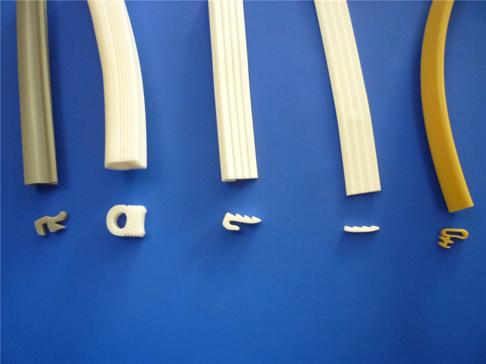 Pure Extruded Silicone Rubber Profiles , Silicone Door Weatherstripping
