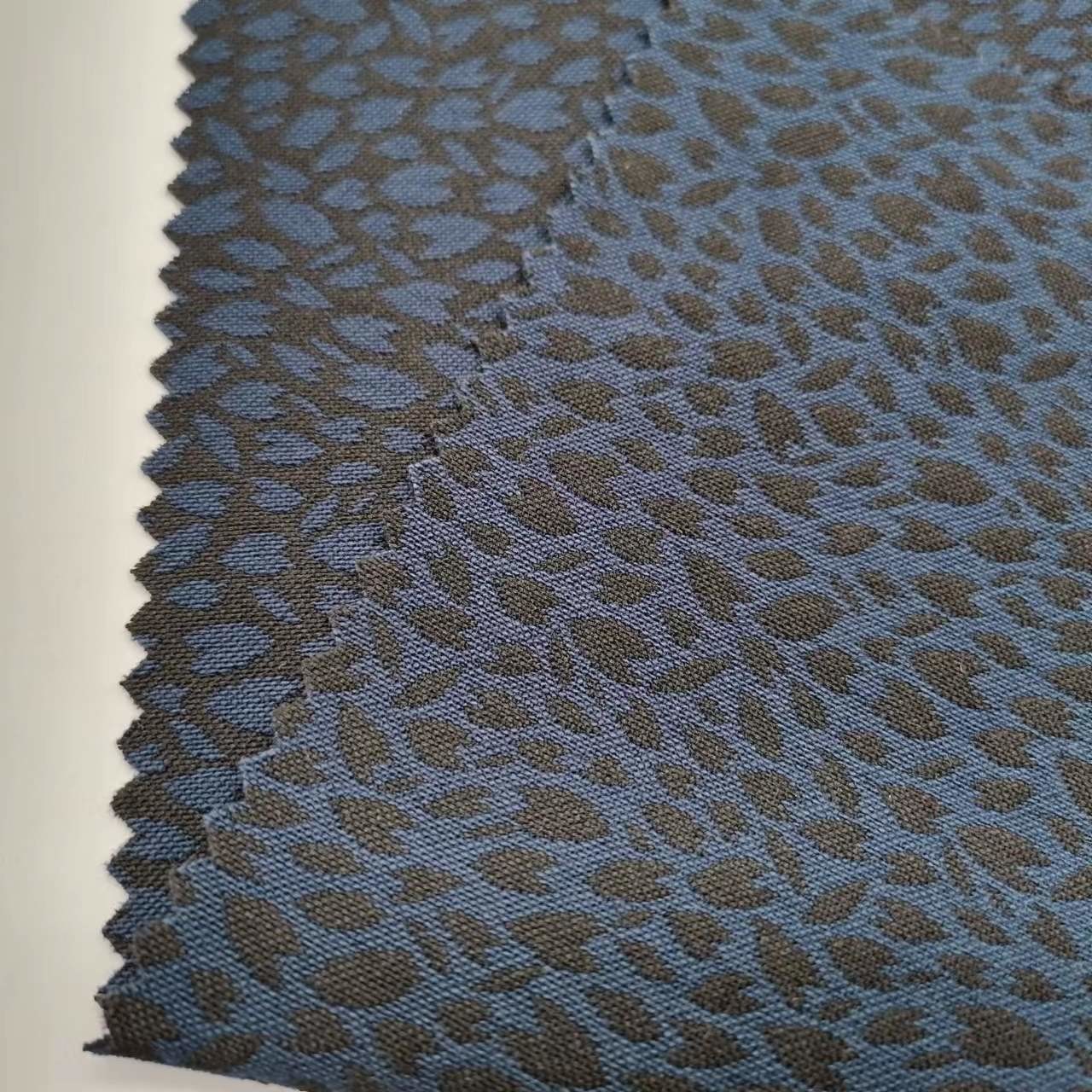 Printed Breathable 22% Nylon 74% Rayon 4% Spandex Bengaline Fabric 70D+ 40Dx21S