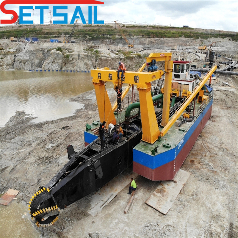 Hydraulic Diesel Engine Power 8 Inch Cutter Sucion Dredger