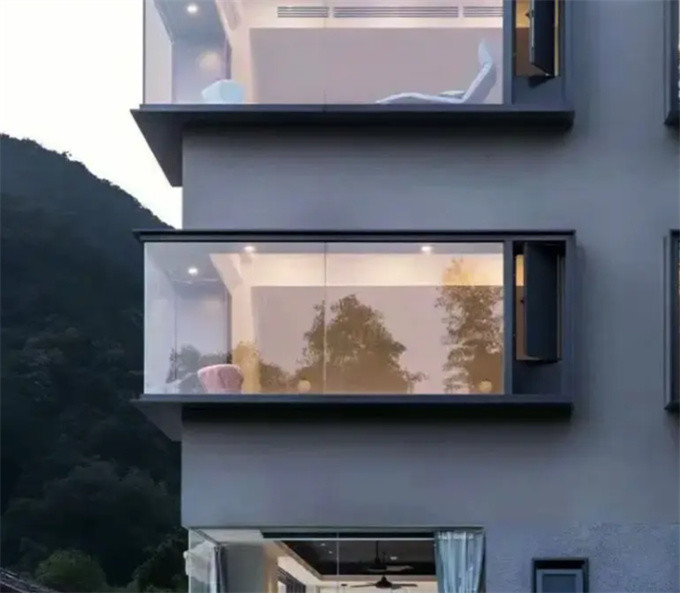 Level 8 Air Tightness Made Seamless Welded Thermal Break Windows For Hanging Curtains