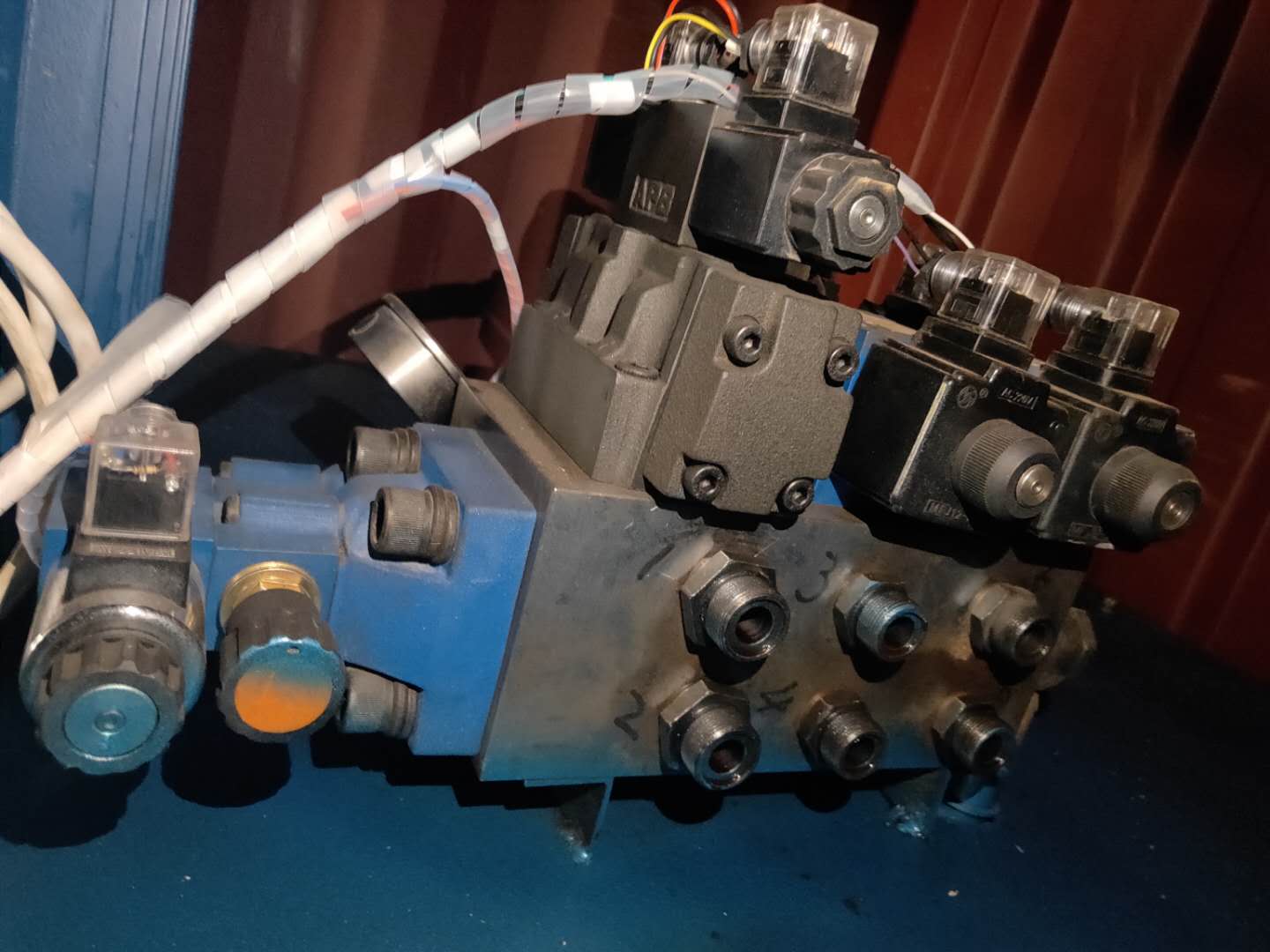 50mm 11kw PLC Smoke Free Charcoal Briquette Machine