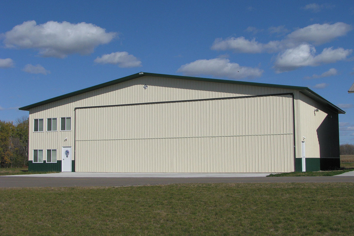 Airplane Hangar Construction | Structural Buildings | Minnesota & Wisconsin