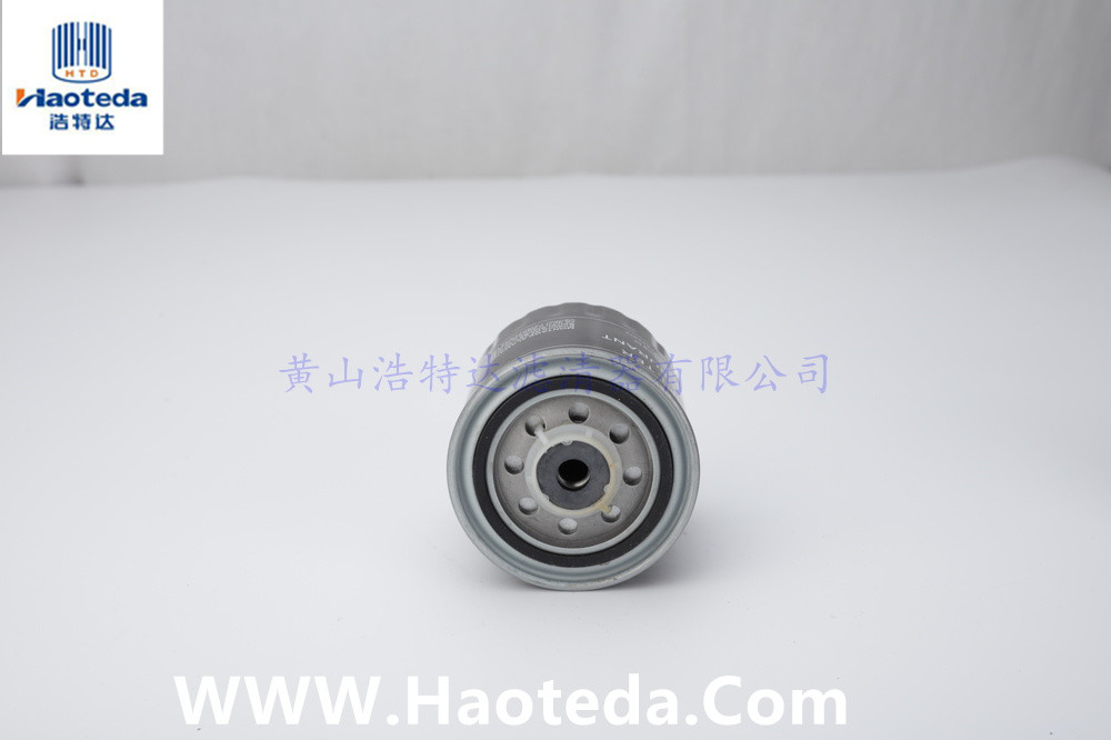 Auto Parts IS09001 Lube Oil Filter B938M6714A4A For Chrysler